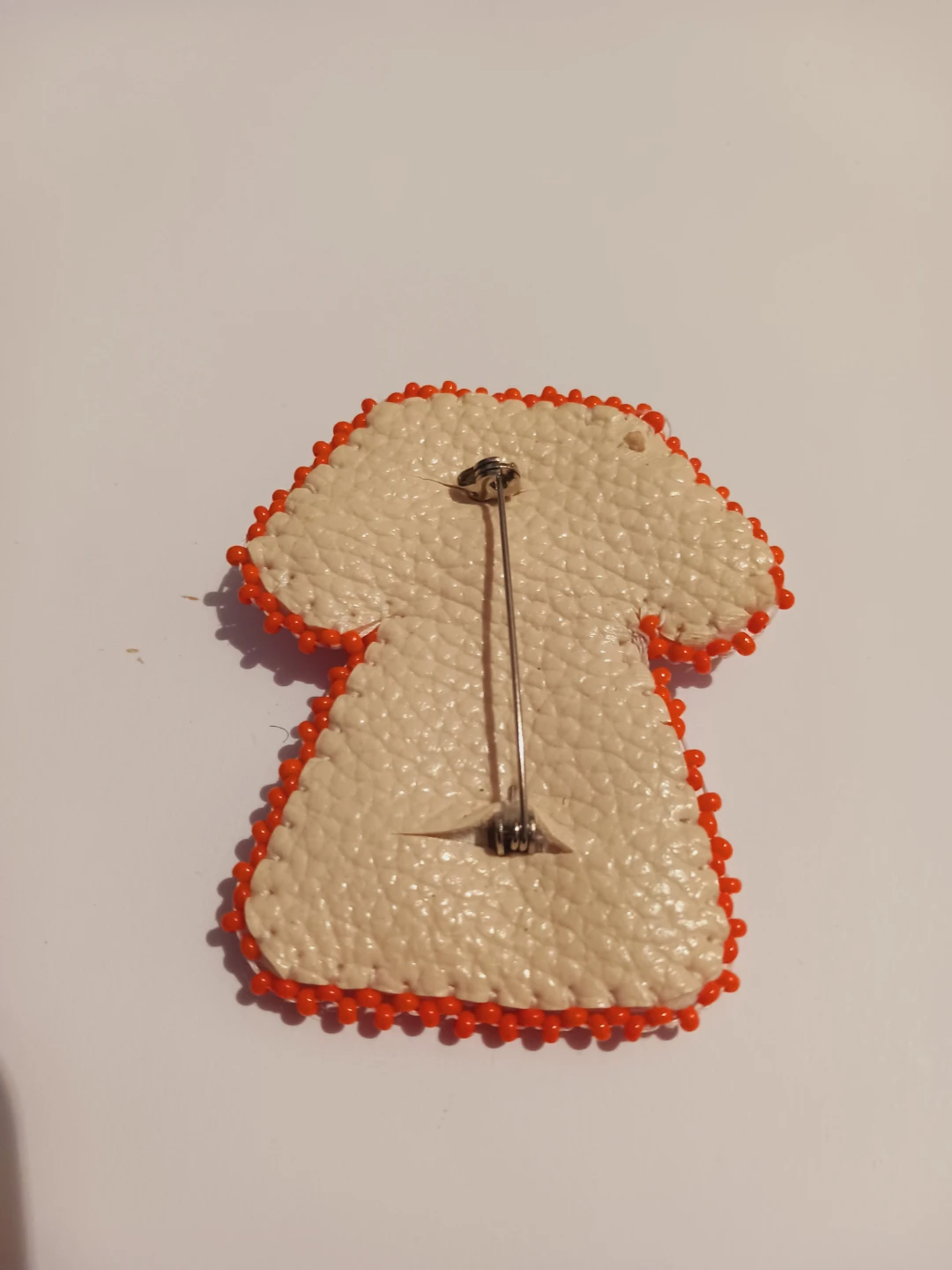 Cute Handmade Orange Beaded Brooch - photo 3