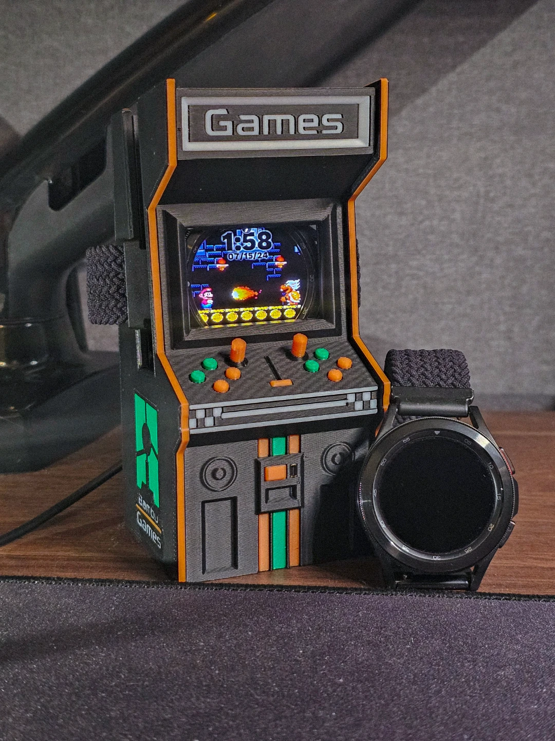 ​🕹️ Retro Arcade Smart Watch Charger Stand ⚡ - photo 2