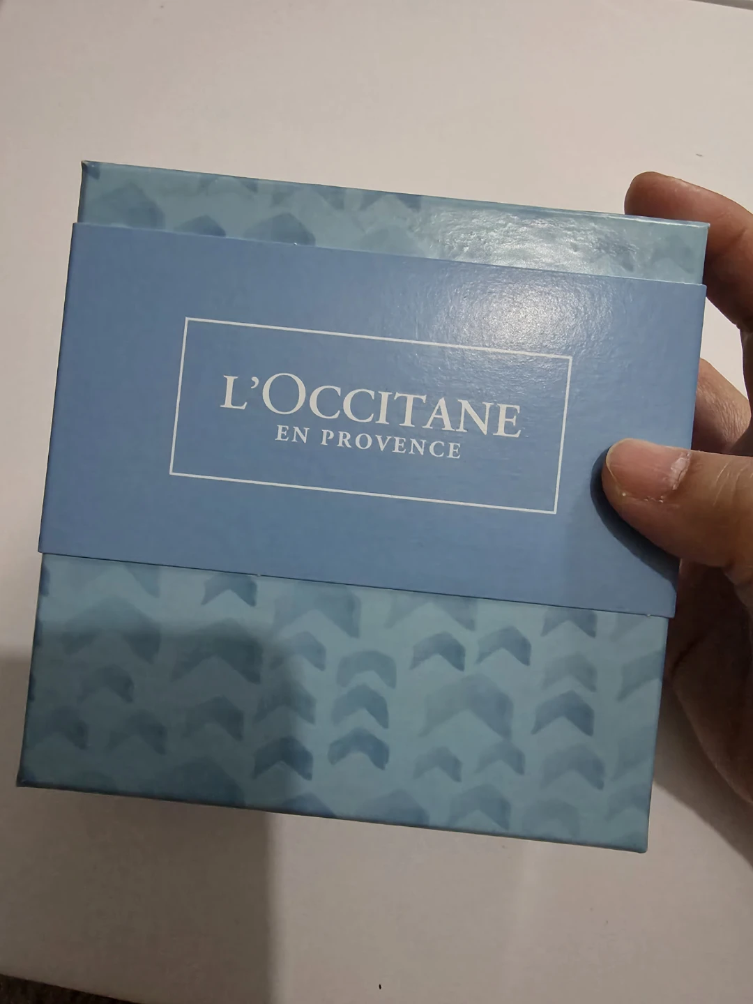 L'Occitane En Provence Blue Gift Box ⚽️