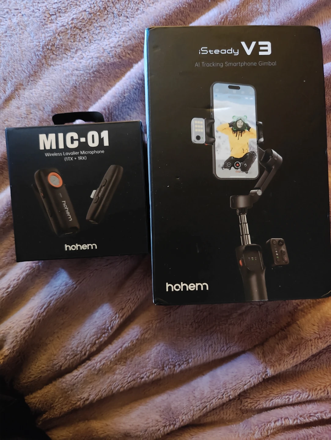 Hollyland Lark M2 Wireless Lavalier Microphone - photo 3