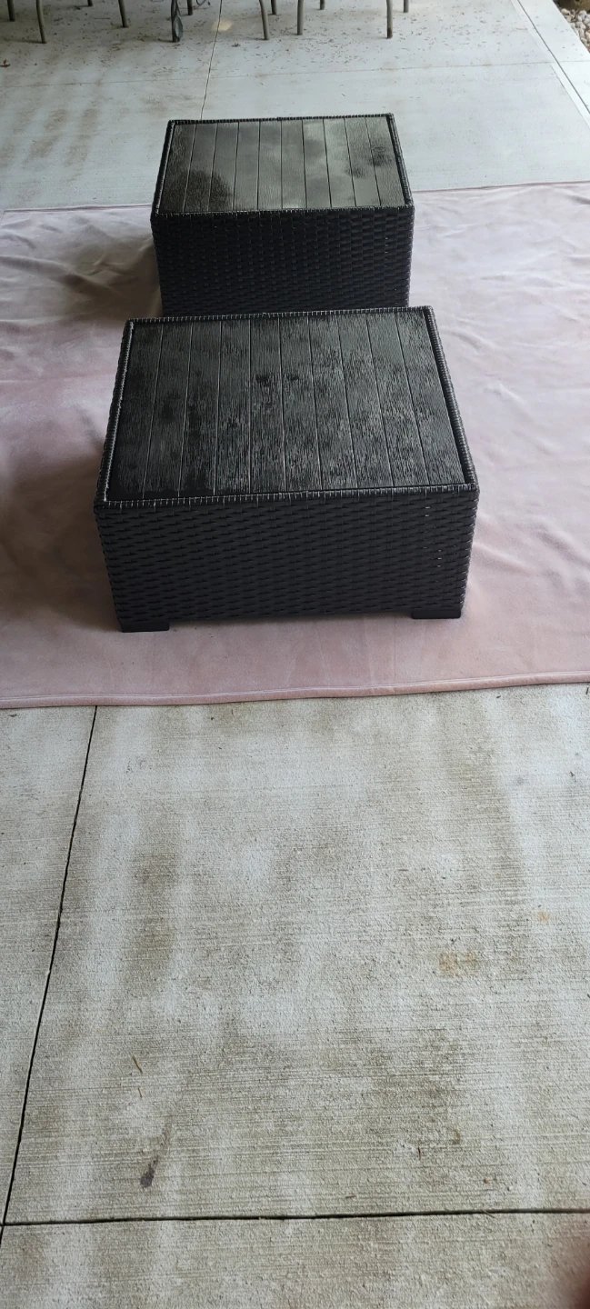 Black wicker ottoman/ table like brand new - photo 4