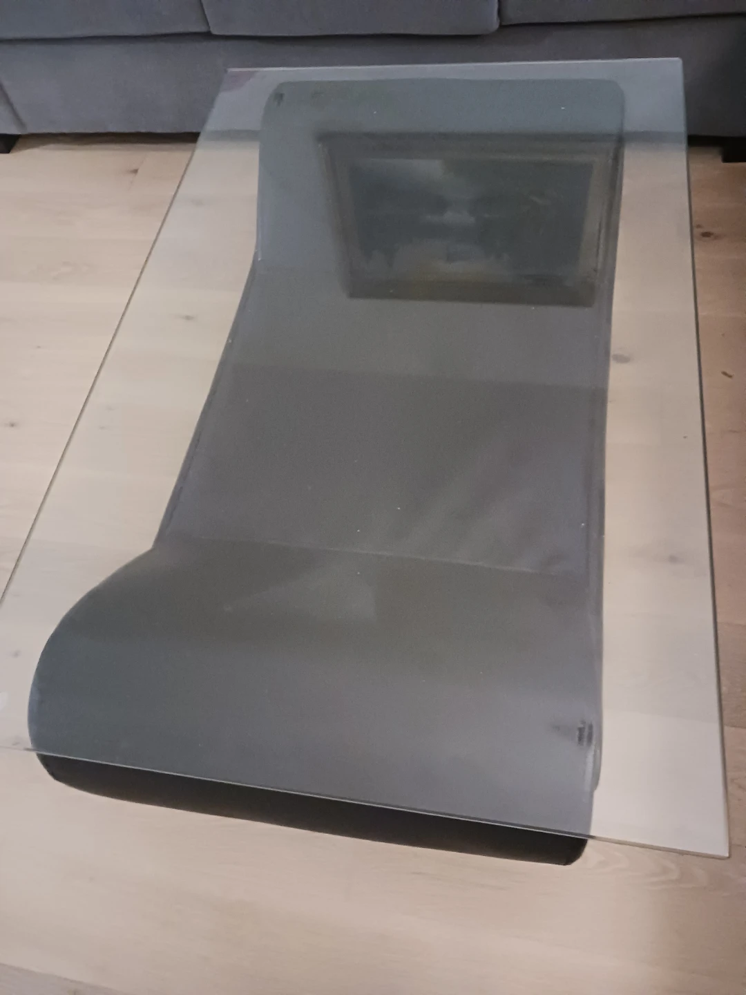 Glass Top Coffee Table used good - photo 3