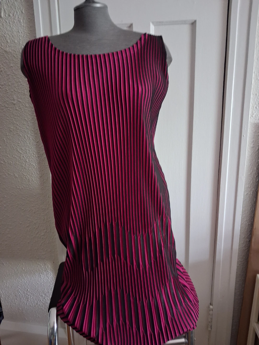 Garage sale /closet clean out - photo 5