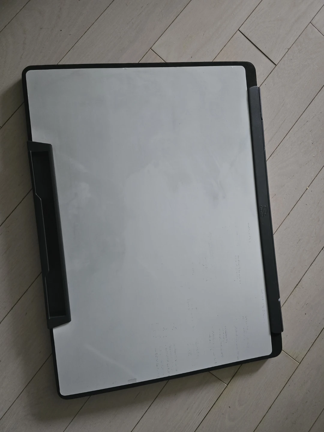 Whiteboard 61x45 cm