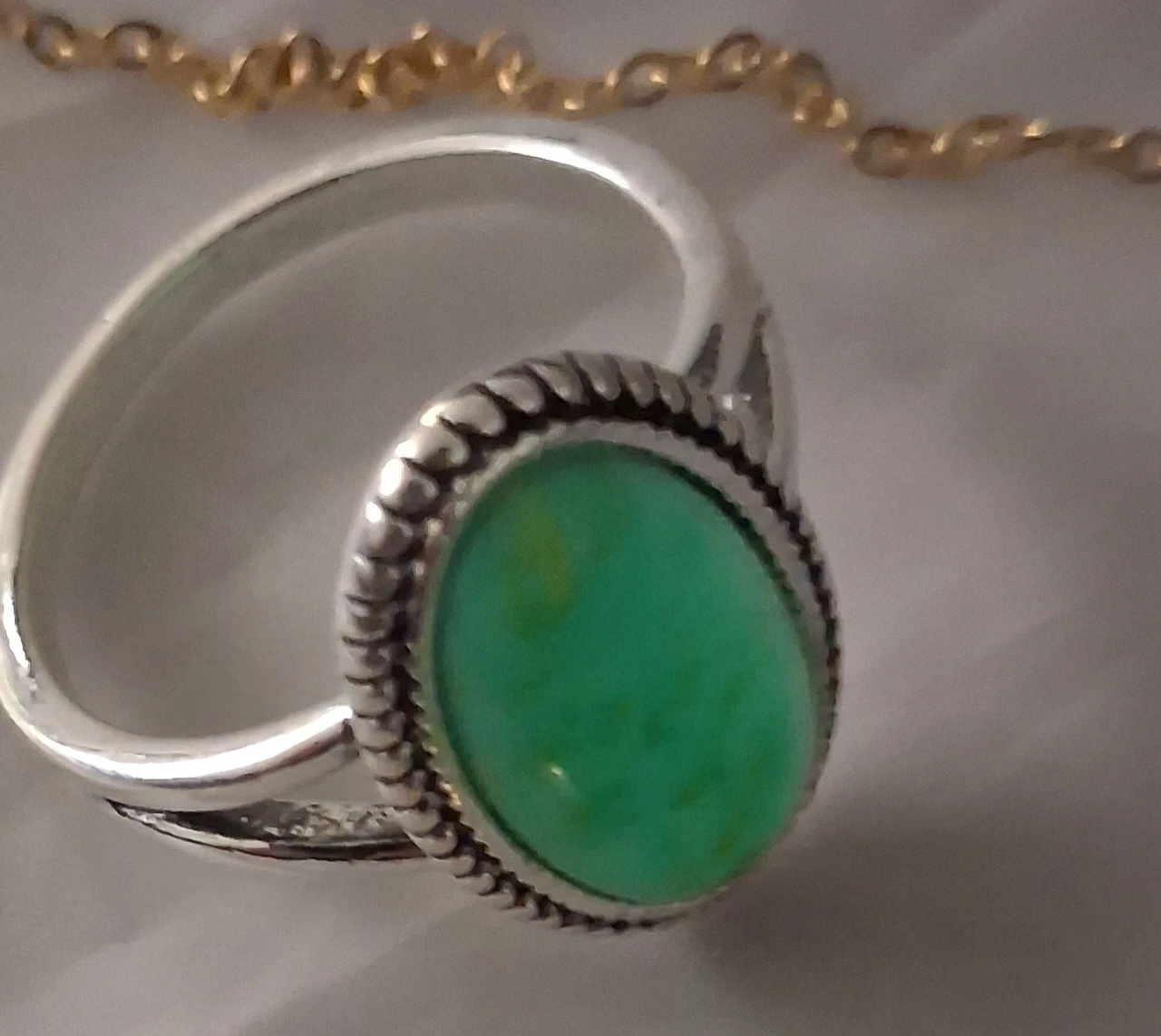 Green Stone Pendant Necklace and Ring Set - photo 2