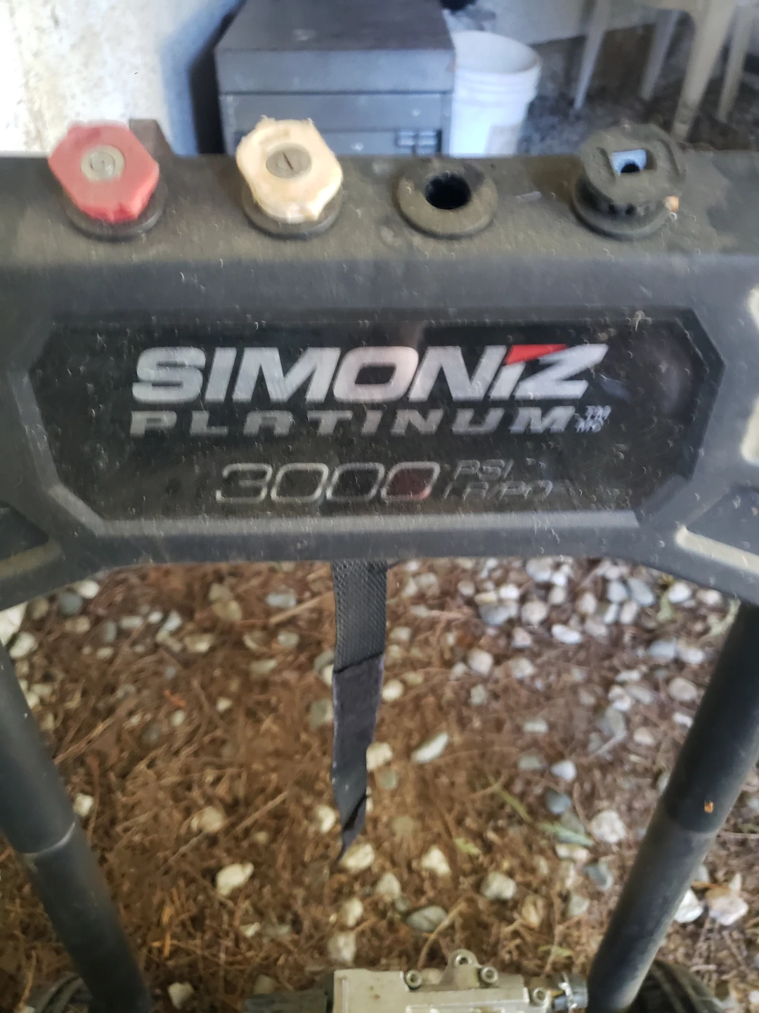 3000 psi Simoniz platinum pressure washer.