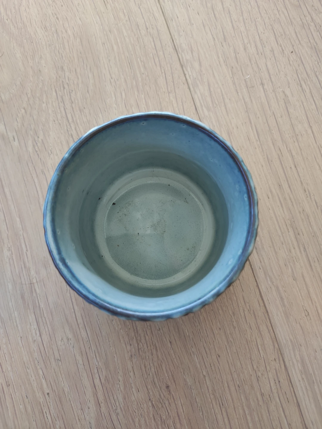 Ceramic pot with floral pattern - photo 2