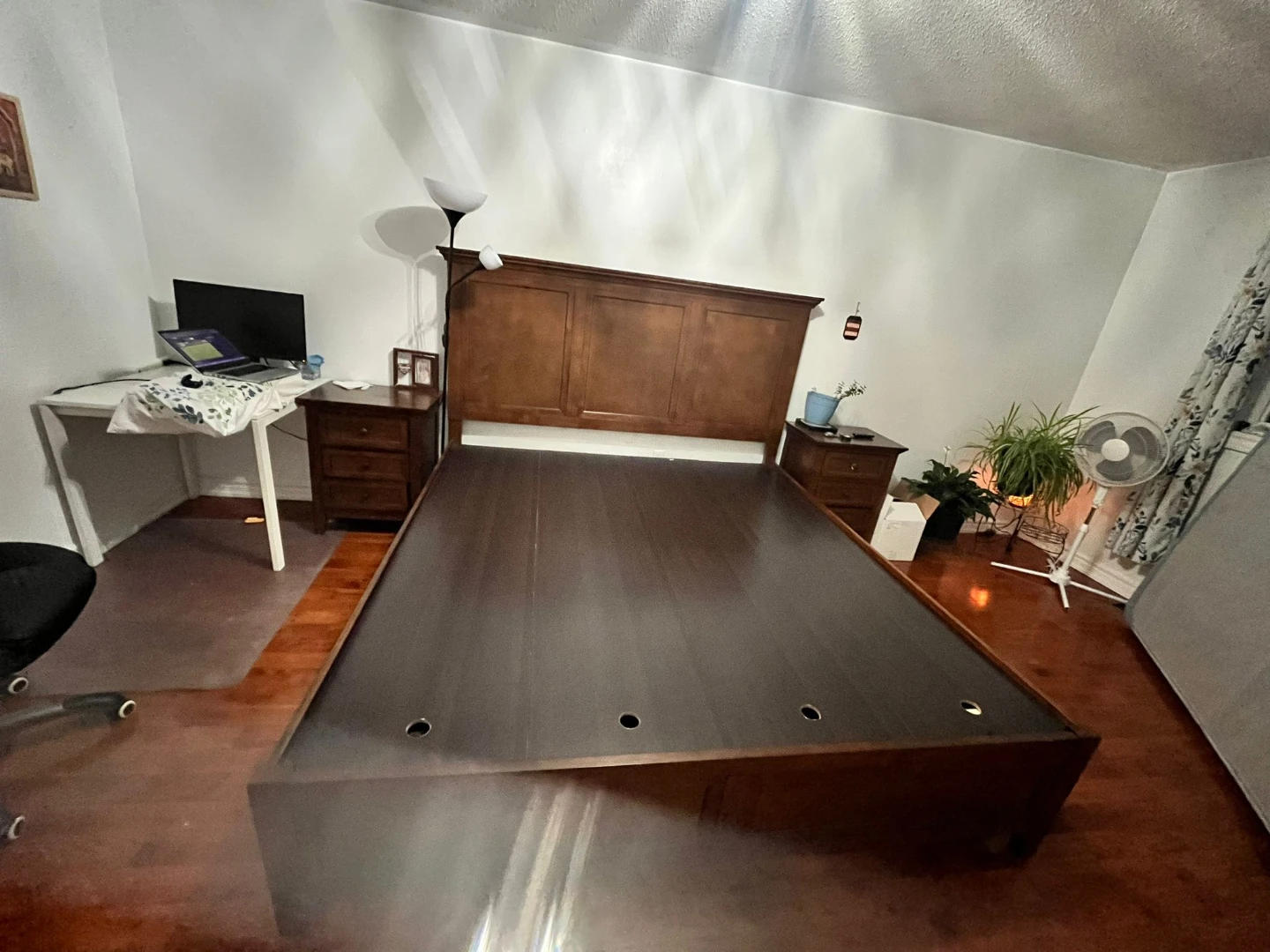Wooden king  Bed Frame with Drawers and Headboard - photo 2