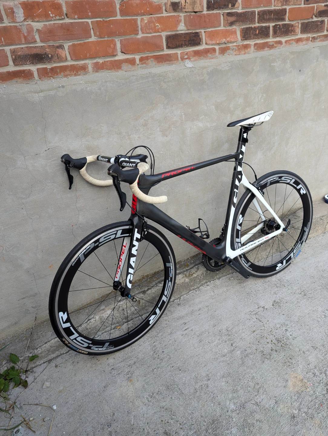 Giant Propel Advanced SL 3 Carbon Aero Race Bike - photo 4
