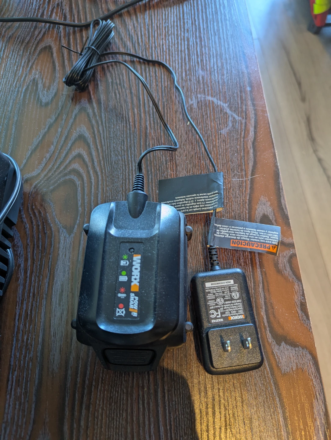 WORX PowerShare Battery Charger