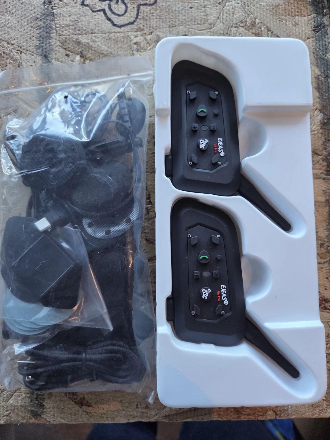 EJEAS Motorcycle Intercom Helmet Communication System - photo 2