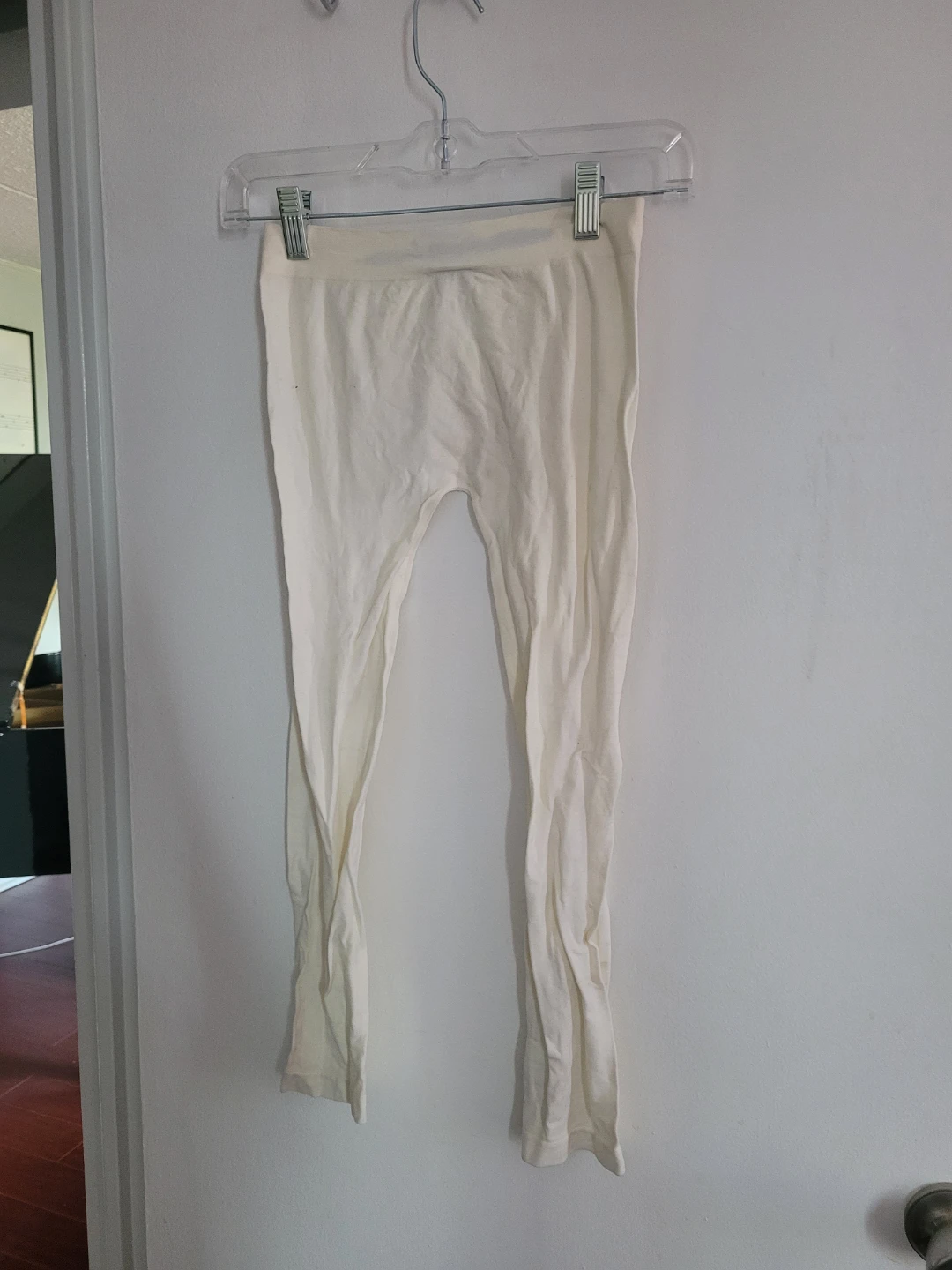 Cream Leggings - photo 2