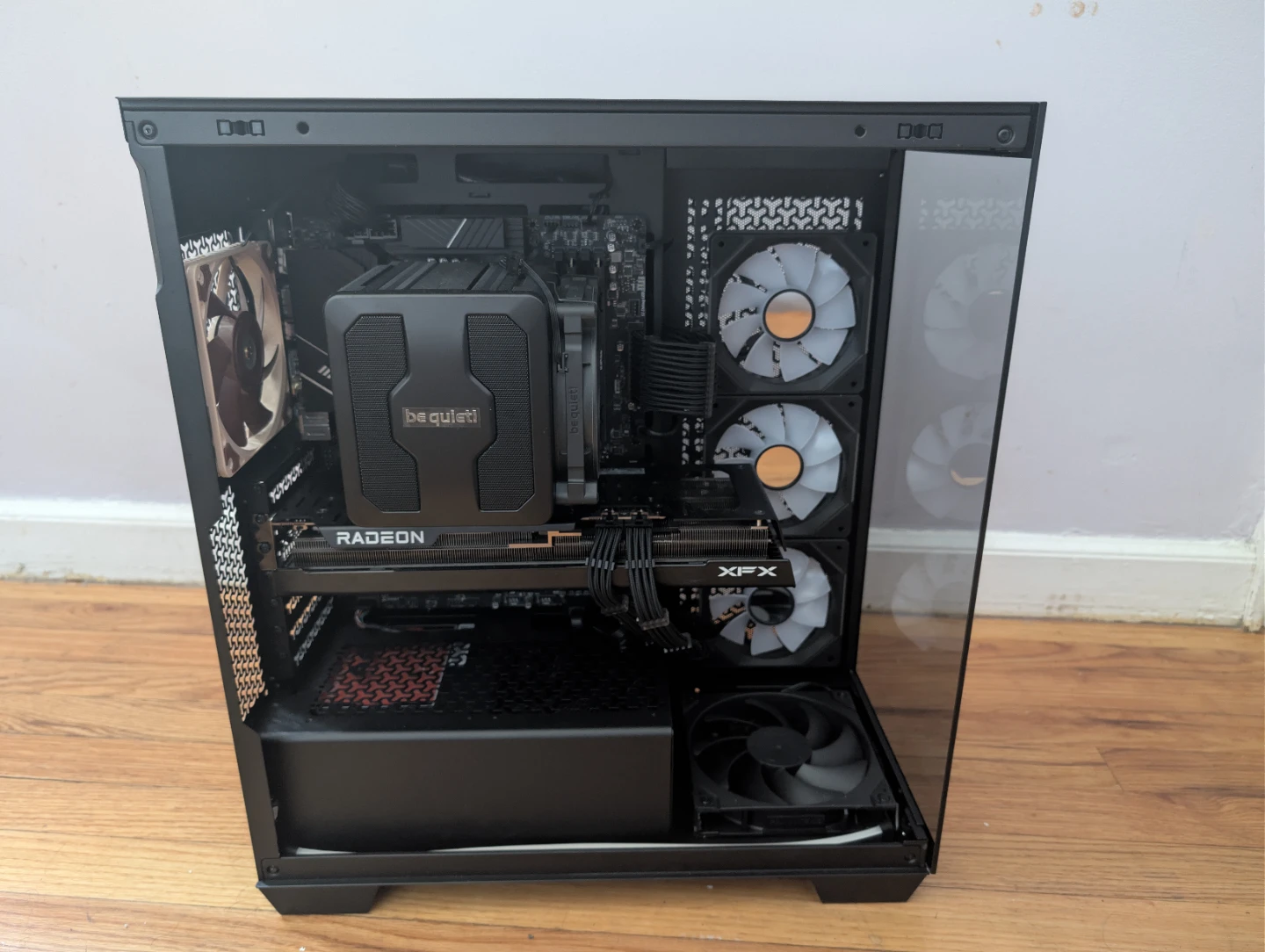 Custom Gaming PC - AMD Ryzen 7 7700X, 16GB RAM, 1.82TB Storage - photo 5