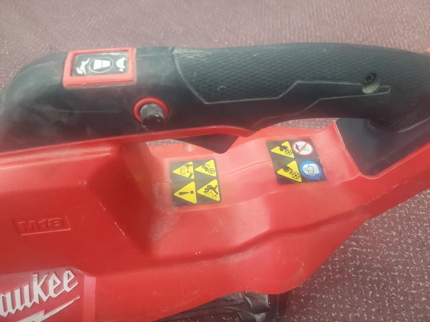 Milwaukee M18 FUEL Leaf Blower TOOL ONLY - photo 3