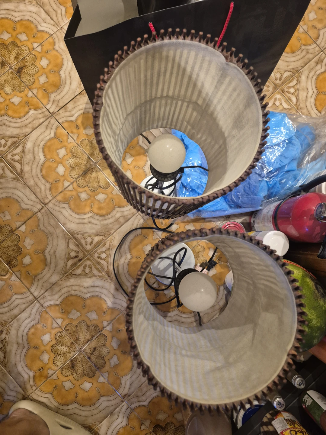 Pair of Wooden Table Lamps - photo 2