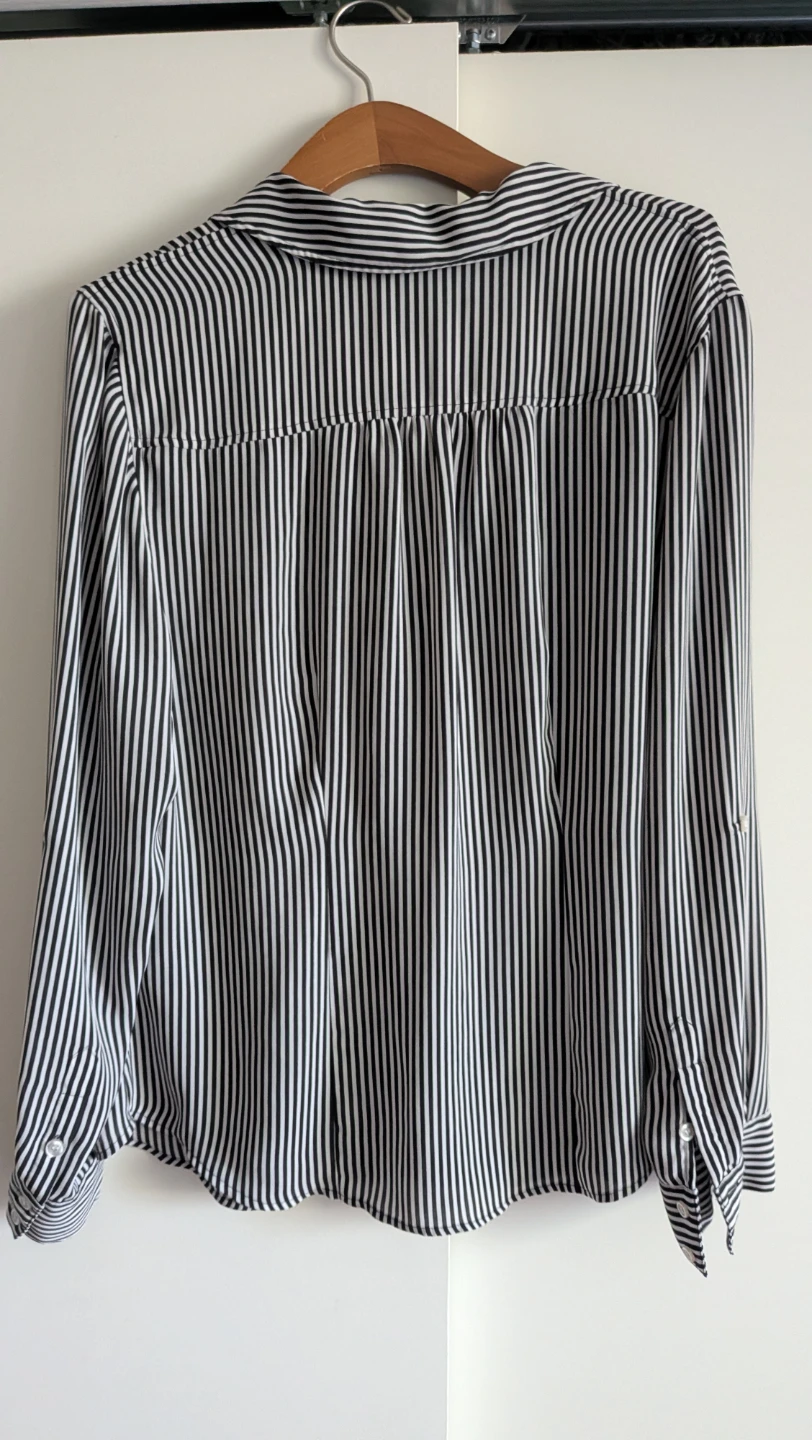Vintage Button-Up Shirt - photo 3