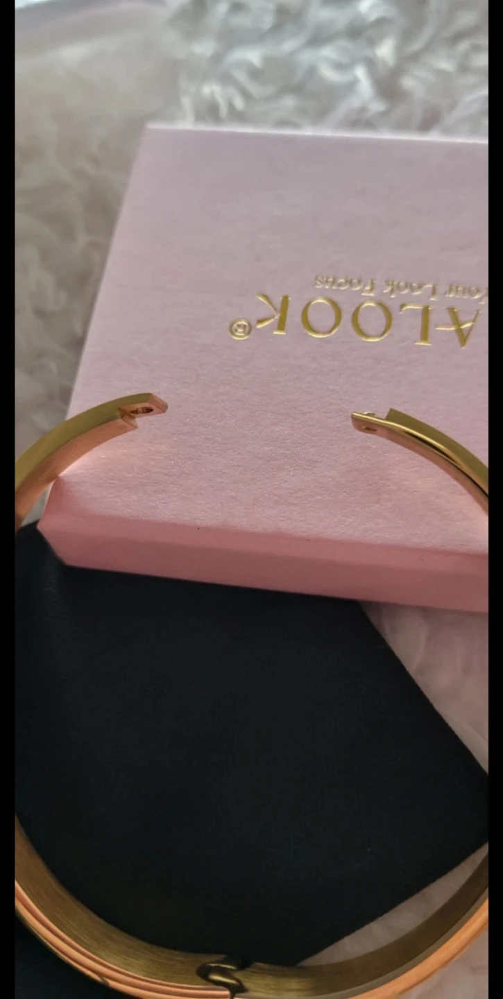 Gold Stainless Steel Bangle Bracelet ⚽ - photo 5