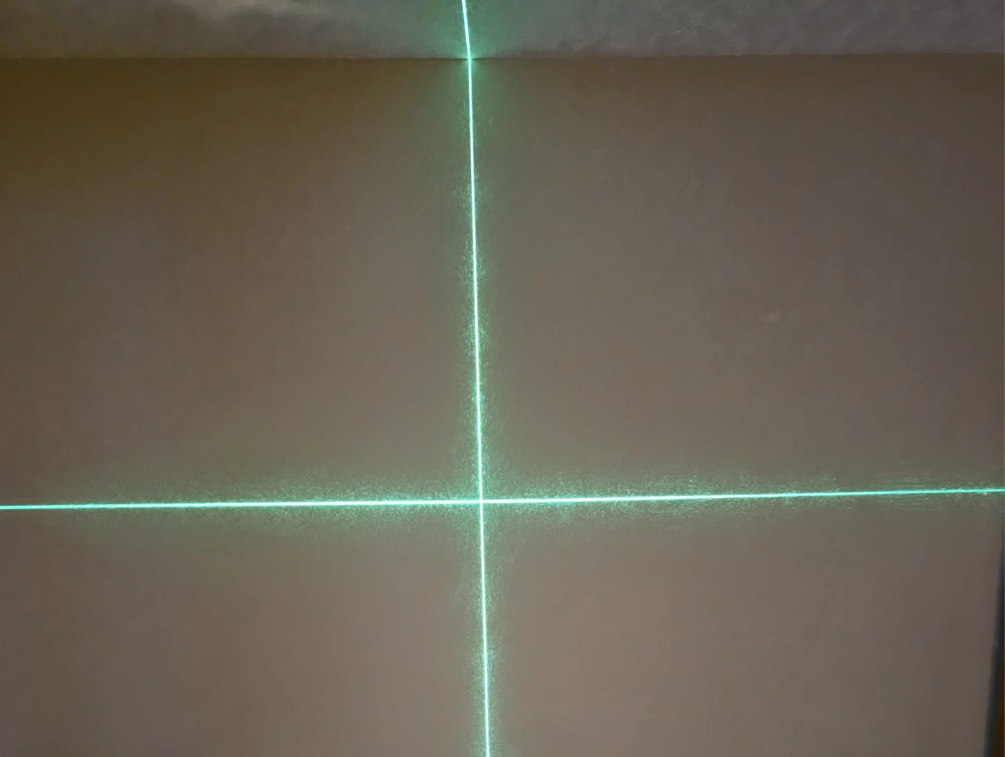 Motovera Green Cross Laser Pro Level + Tripod - photo 5