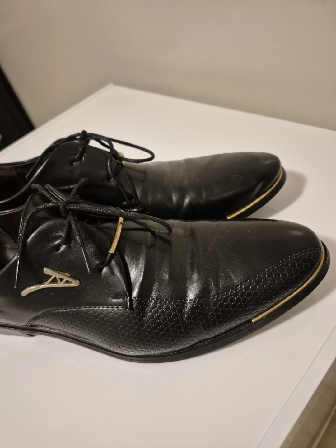 Black Dress Shoes with gold coloured embossing ⚽️ - photo 3
