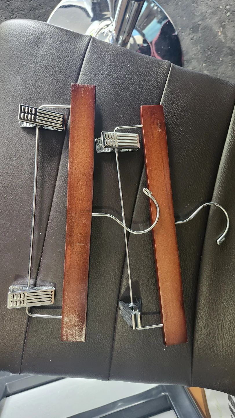 Wooden Suit Hangers with Clips - photo 2