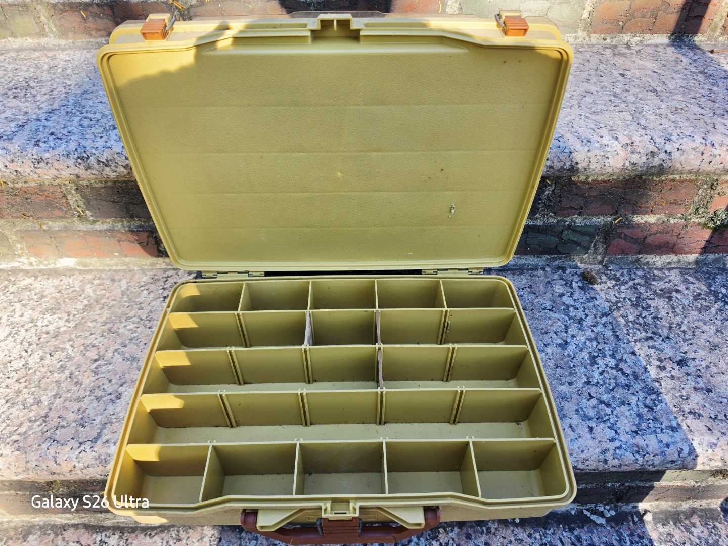 Vintage Plano "Double Action" Fishing Tackle Box - photo 4
