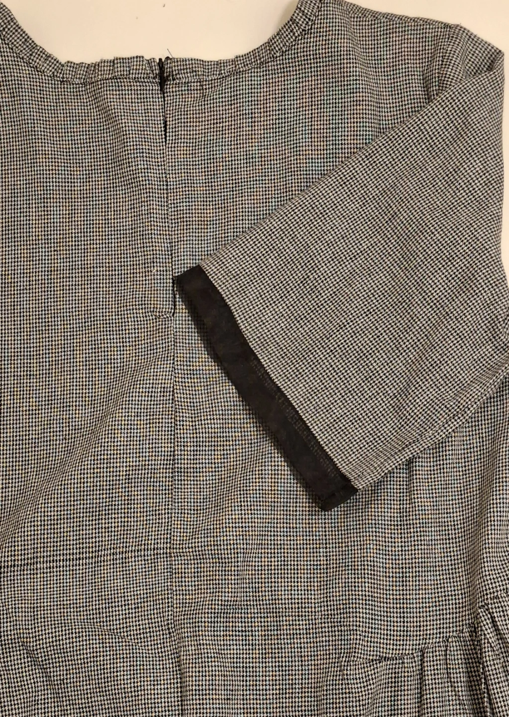 New Comfy Short Sleeve Houndstooth Dress - photo 3