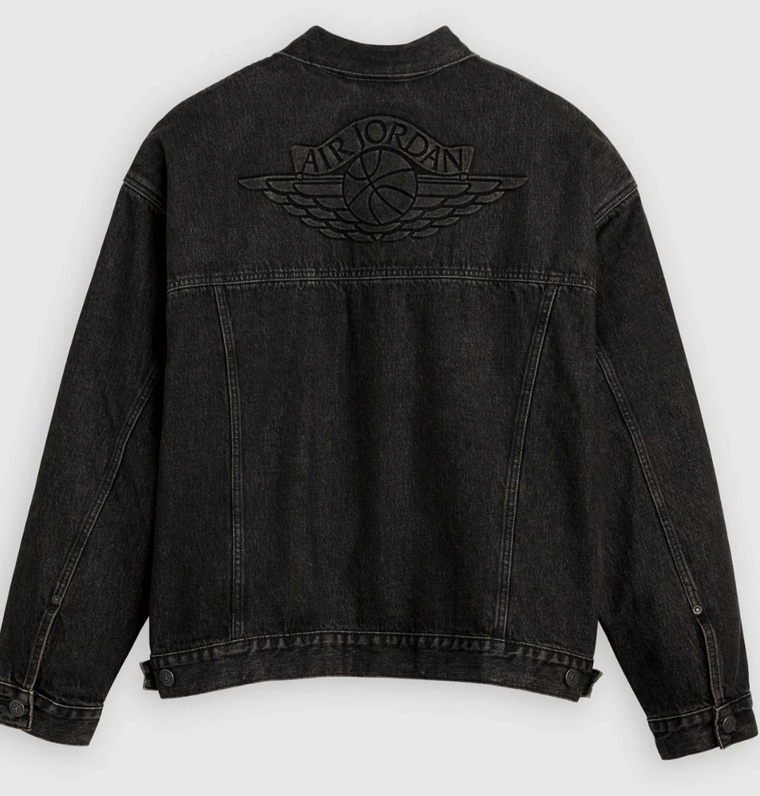Nike Air Jordan x Levi's trucker denim jacket - Small