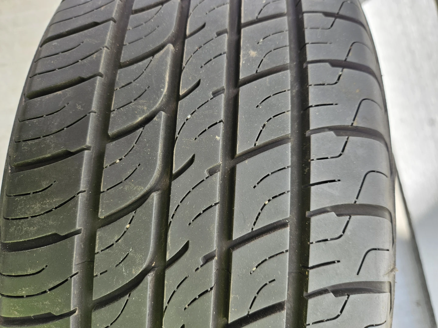 Phantom HRX 205/55 R16 91V Tires - photo 5