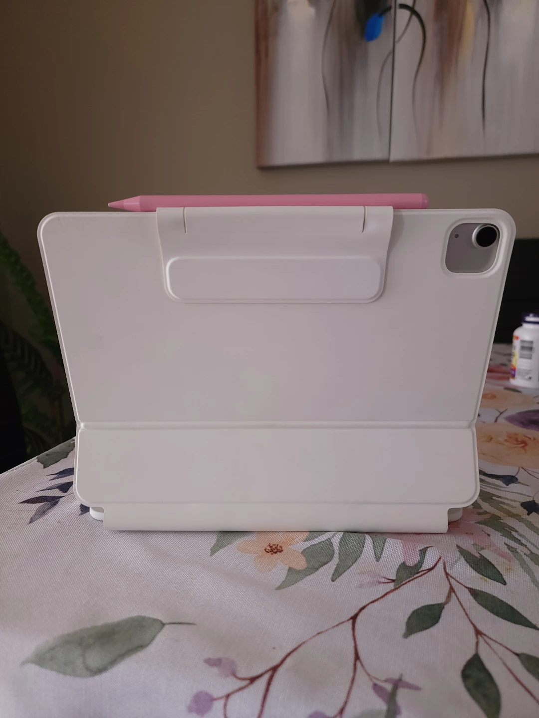 Apple iPad Air 4 (64GB) + ESR Magnetic Keyboard & Pencil Bundle - photo 3