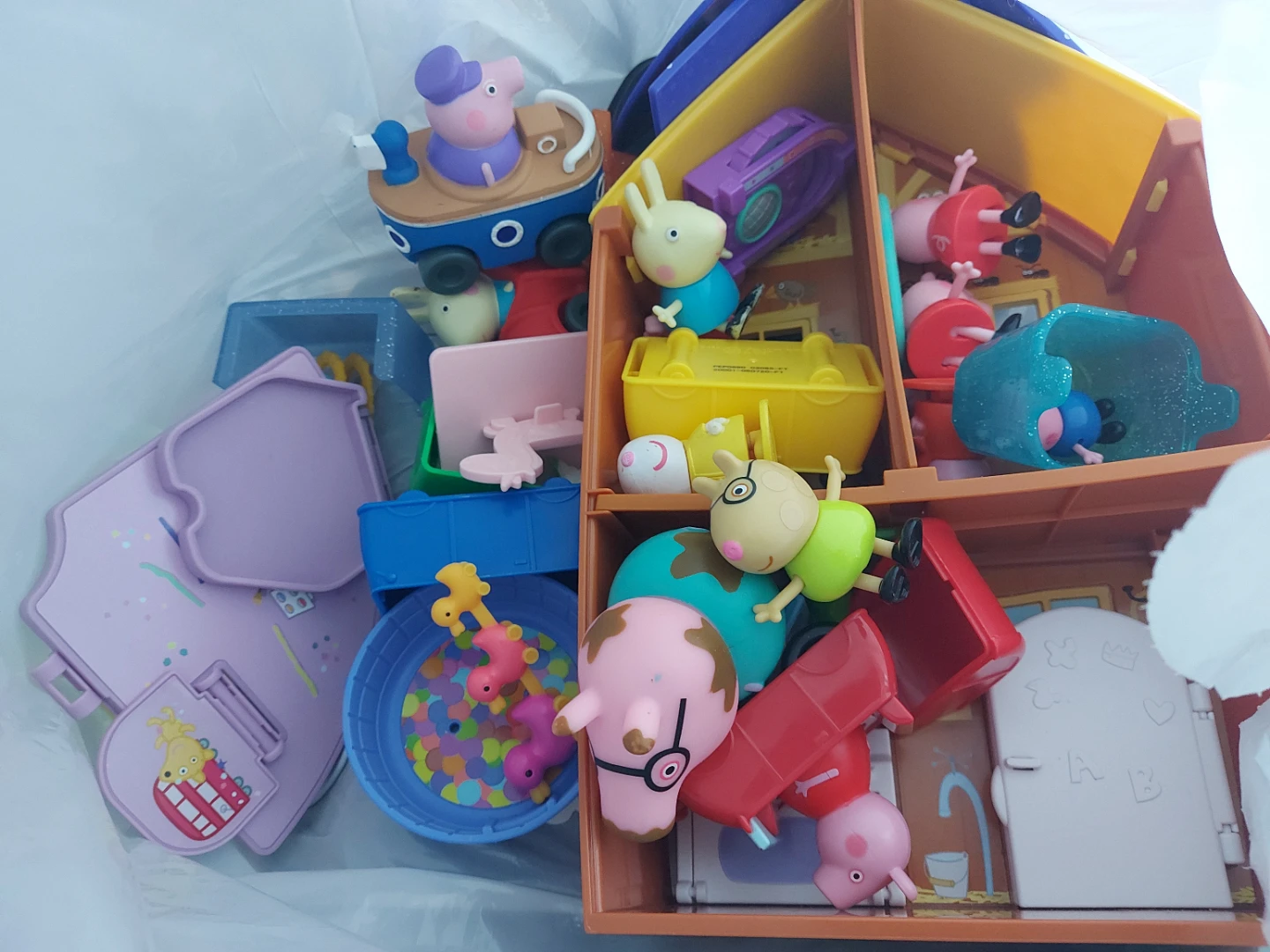 Peppa Pig Playset Toy Bundle