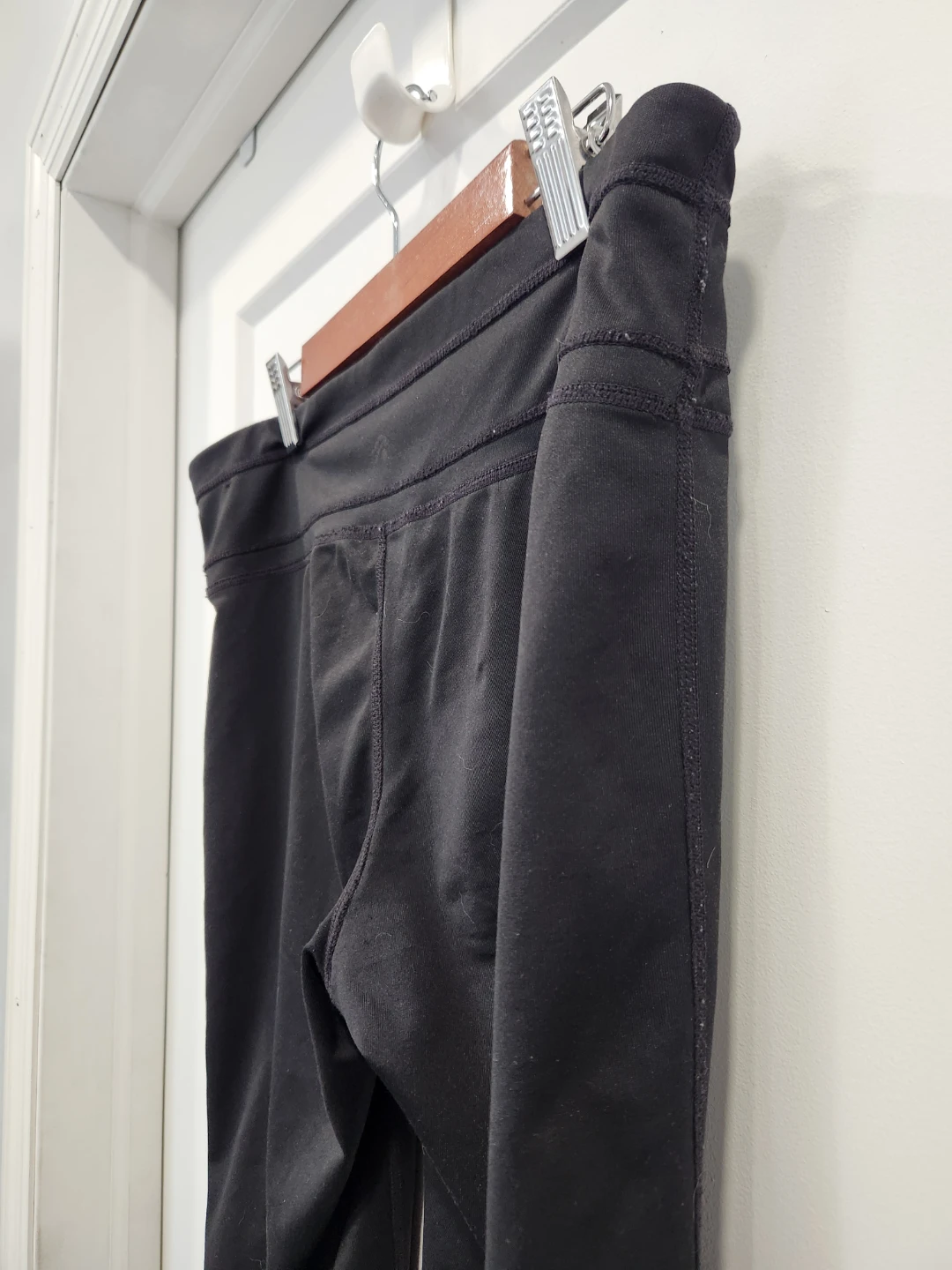 Black Capris Yoga pants ⚽ - photo 2