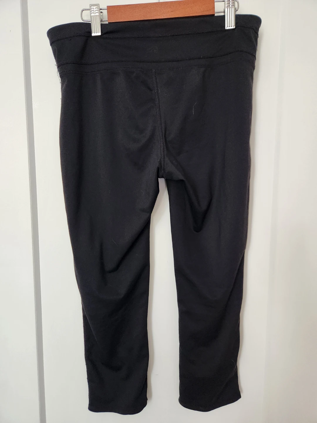 Black Capris Yoga pants ⚽ - photo 3