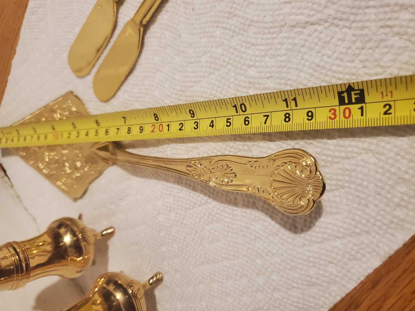 Gold Tone Cake Server Set with 2 Spreaders - photo 5