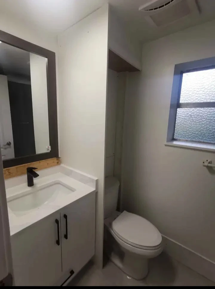 Room for rent (read description) - photo 4