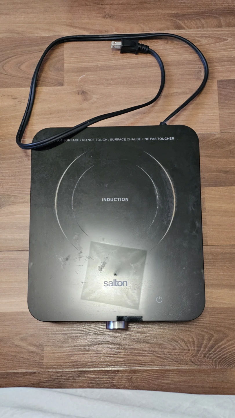 Salton Induction Cooktop