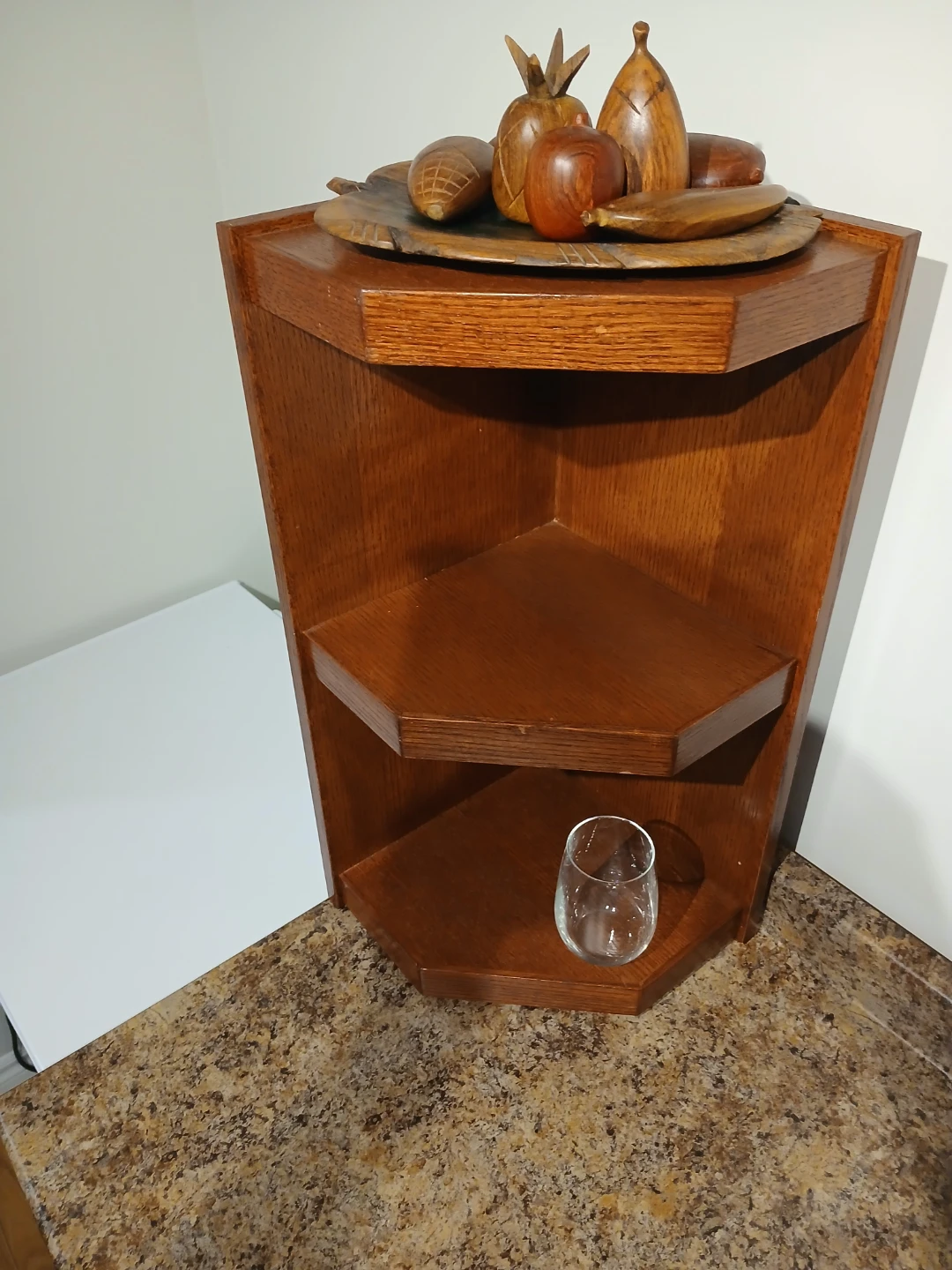 Corner shelf. 30cm x 30cm