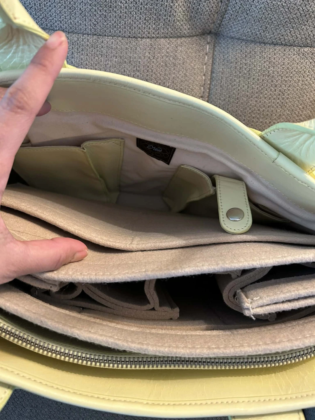 Pale Yellow Leather Tote Bag with Organizer - photo 4