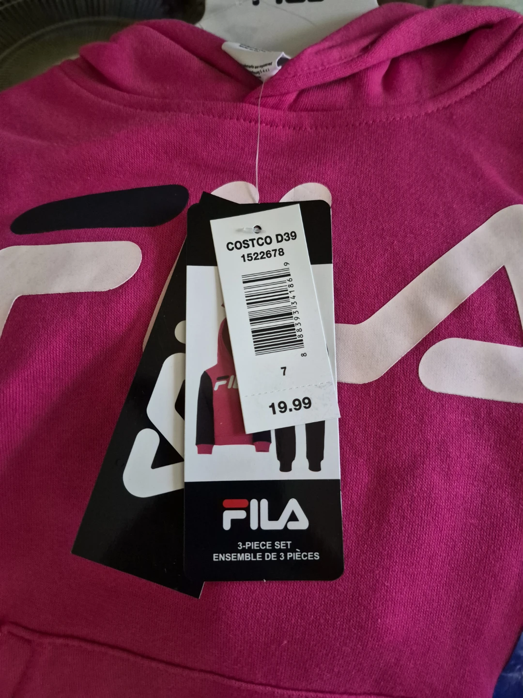 Fila 3-Piece Set - Hoodie, T-Shirt & Pants - photo 3