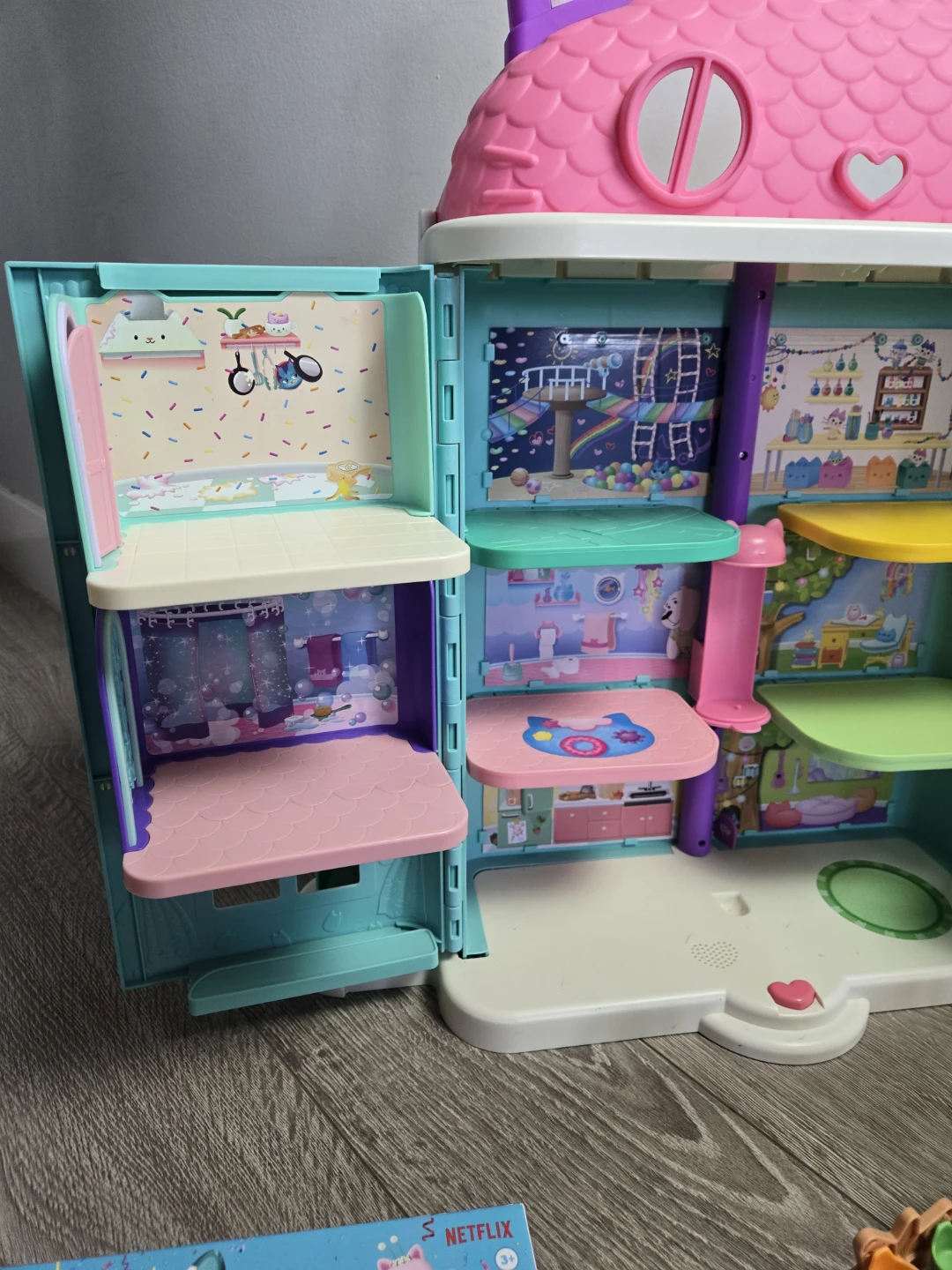 Gabby dollhouse toy playset - photo 2
