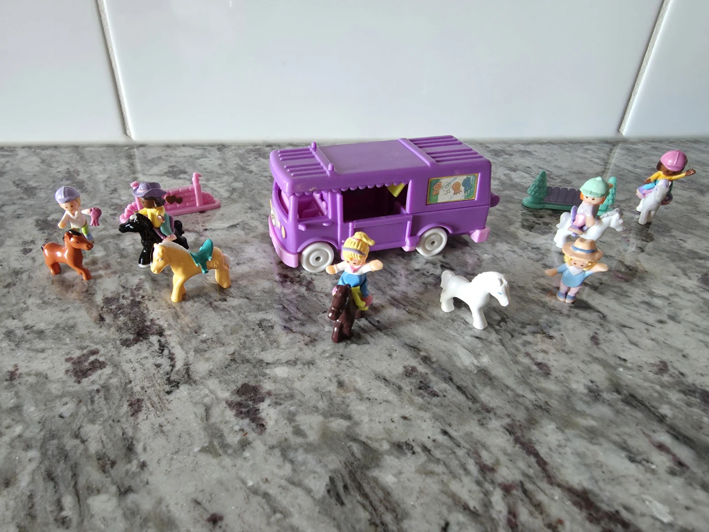 *Vintage* 1990s Polly Pocket Horse Themed Playsets