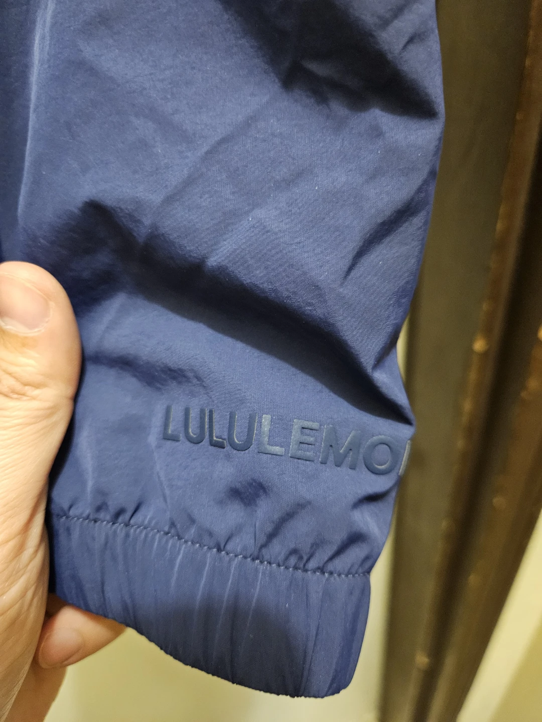 Lululemon Canucks Evergreen Jacket - Large - photo 5