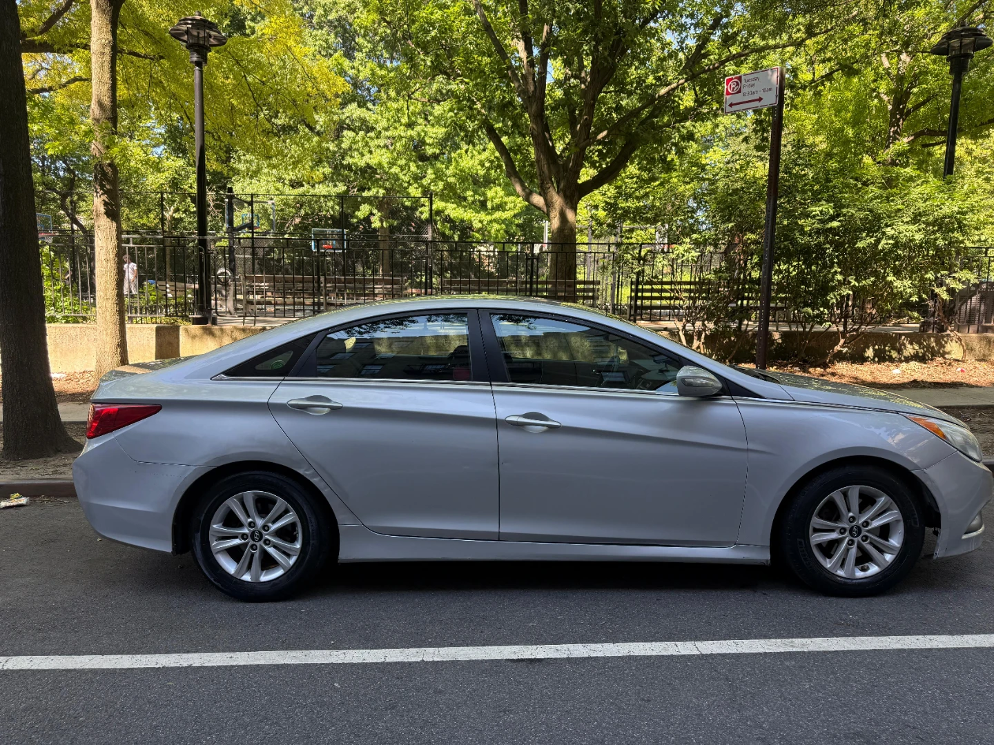 Silver Hyundai Sonata Sedan - photo 3