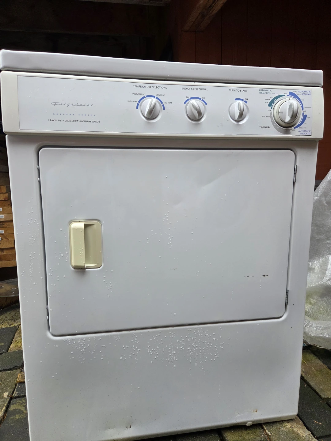 Frigidaire Gallery Series Washer and Dryer Set - photo 5