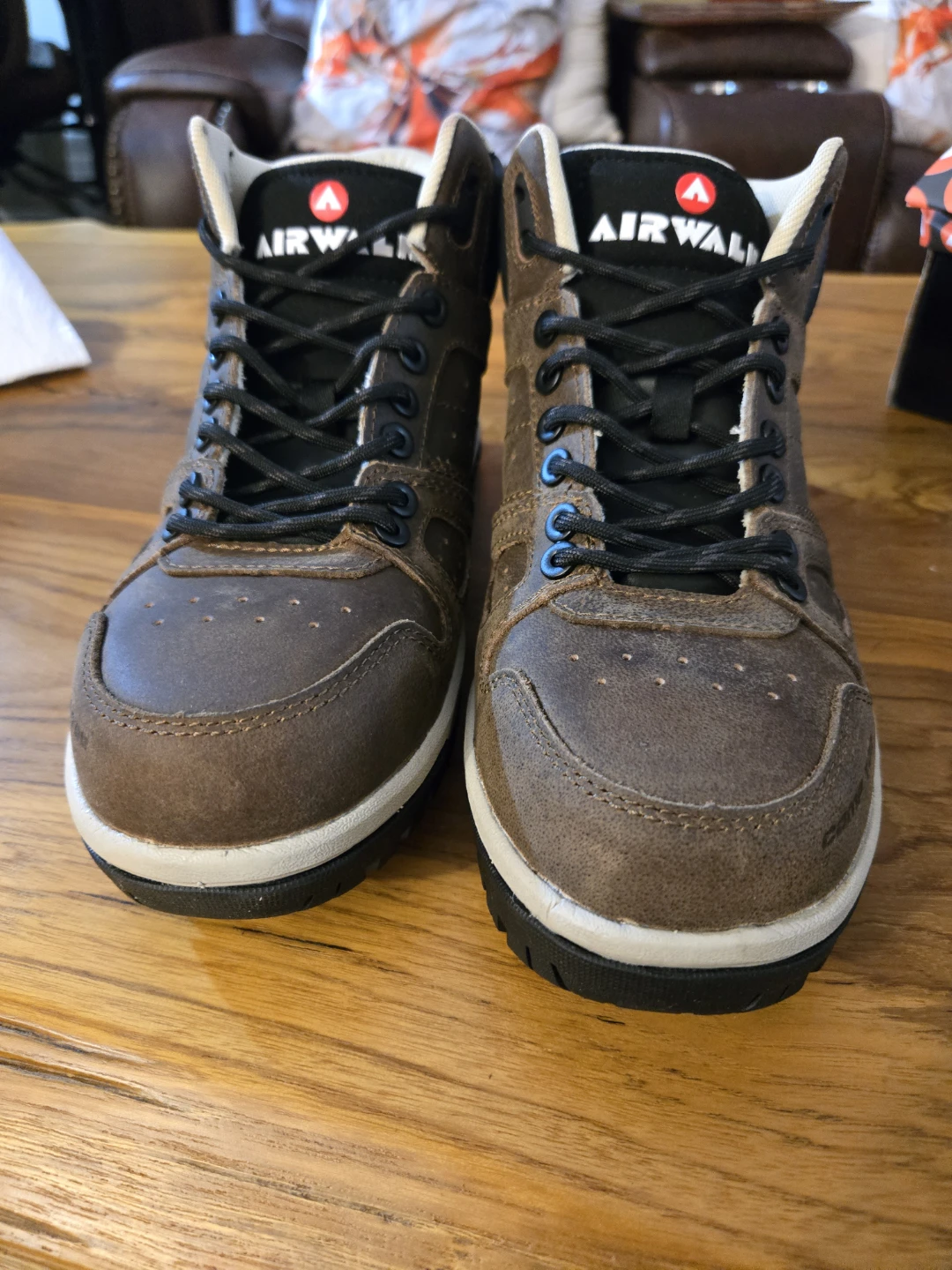 Airwalk Brown Mid-Top Sneakers - photo 2
