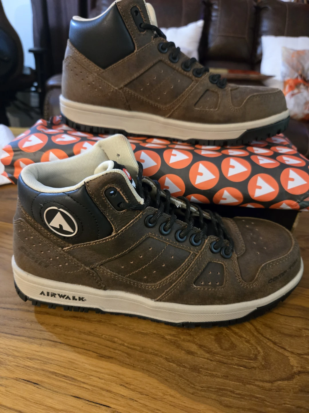 Airwalk Brown Mid-Top Sneakers - photo 3