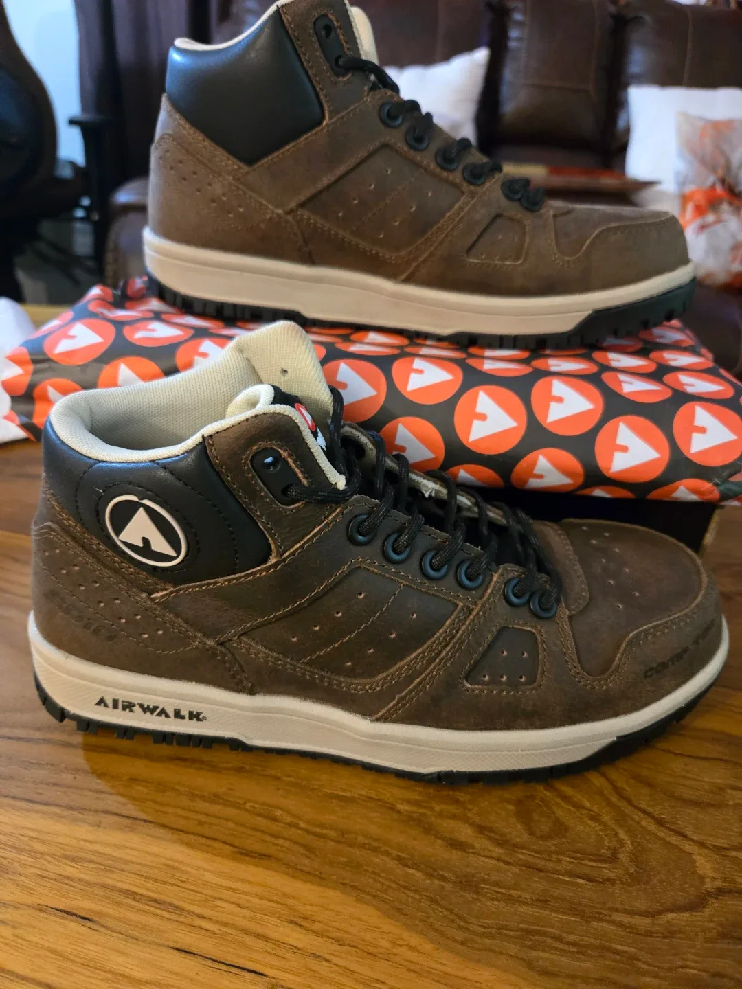Airwalk Brown Mid-Top Sneakers - photo 3