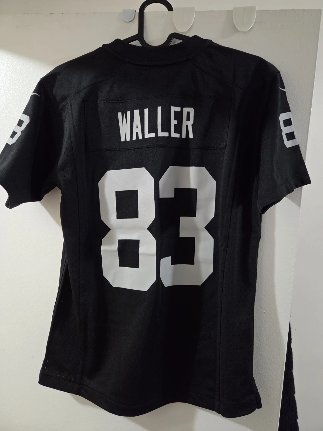 Kids/Youth NBA and NFL Jerseys NEW - Size Medium - photo 4