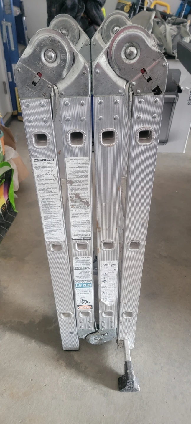 Articulated Ladder LP-712