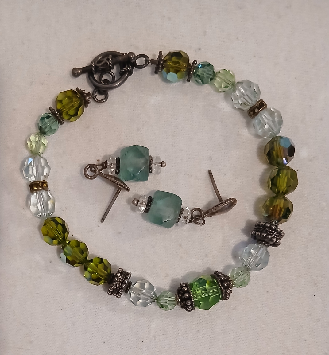 Teardrop Earrings and Beaded Bracelet Set