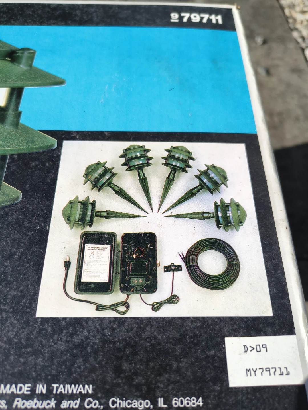 Sears low voltage path lighting kit - photo 2